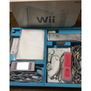 ウィー(Wii)のNintendo Wii 本体 リモコンプラス1セット(家庭用ゲーム機本体)