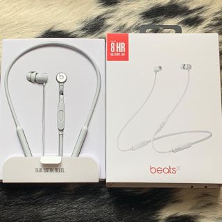 アップル(Apple)のbeats X ワイヤレスイヤホン(ヘッドフォン/イヤフォン)