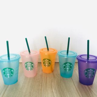 スターバックスコーヒー(Starbucks Coffee)の【新品未使用】リユーザブルカップ ４色コンプリートセット＋１個(タンブラー)