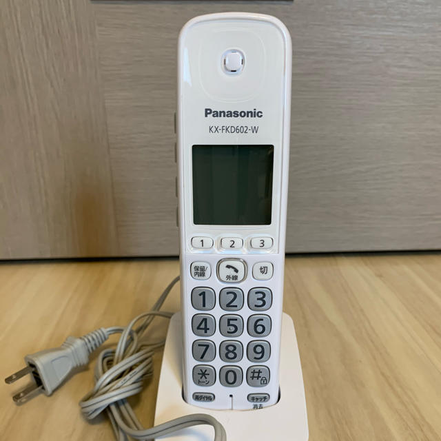 Panasonic(パナソニック)のおたっくす　子機　KX-FKD602-W スマホ/家電/カメラの生活家電(その他)の商品写真