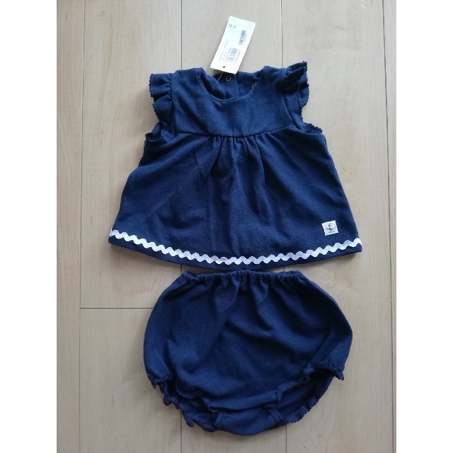 PETIT BATEAU(プチバトー)の0様専用　新品タグ付き　プチバトー　セットアップ キッズ/ベビー/マタニティのベビー服(~85cm)(シャツ/カットソー)の商品写真