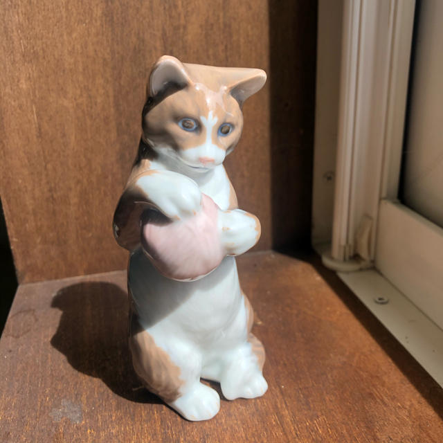 ROYAL COPENHAGEN - ロイヤルコペンハーゲン 猫 置物の通販 by ポニコ