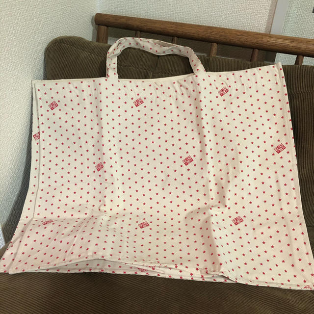 新品　BONTON 星柄トートバッグ