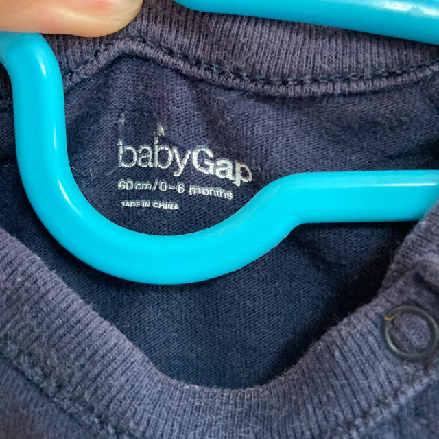 babyGAP(ベビーギャップ)のベビーギャップ　ロンパース　SUN ネイビー　60 キッズ/ベビー/マタニティのベビー服(~85cm)(ロンパース)の商品写真