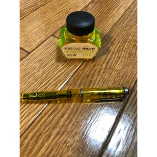 ペリカン(Pelikan)のペリカン万年筆 M205 DUO イエロー(ペン/マーカー)