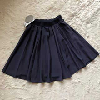 ジーユー(GU)の■ 新品　紺　フレアスカート(ミニスカート)