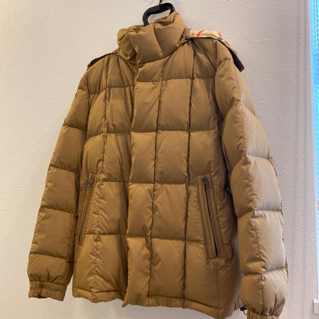 2022 新作】 BURBERRY - 【着用1回のみ極美品】BURBERRYバーバリー