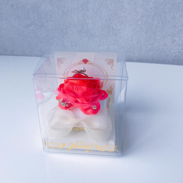 Disney 美女と野獣 指輪 リング 薔薇 リングケース ディズニーの通販 By えなな S Shop ディズニーならラクマ