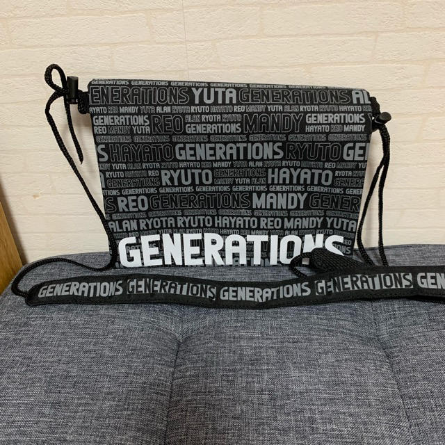 GENERATIONS(ジェネレーションズ)のGENERATIONS サコッシュバッグ レディースのバッグ(ショルダーバッグ)の商品写真