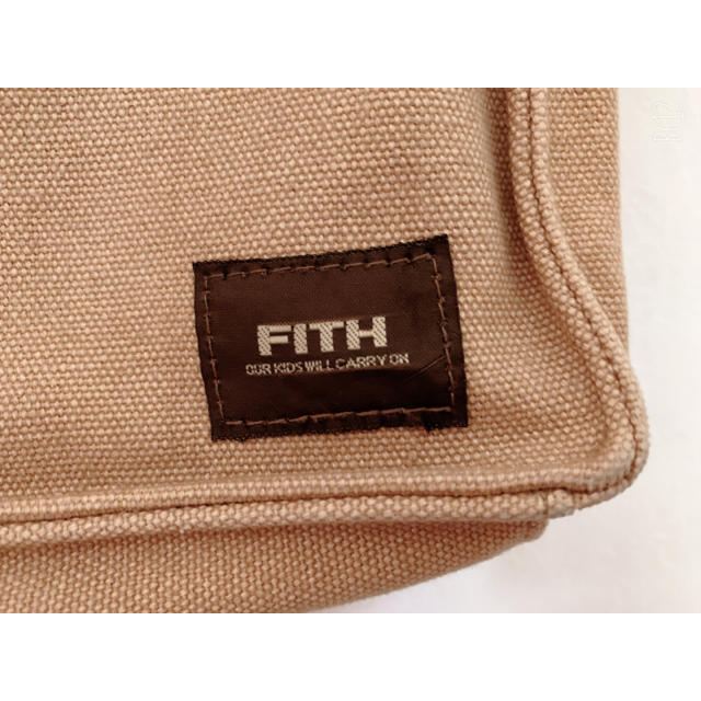 FITH(フィス)の#FITH  #ショルダーbag  #ベージュ 中古品　#美品 メンズのバッグ(ショルダーバッグ)の商品写真