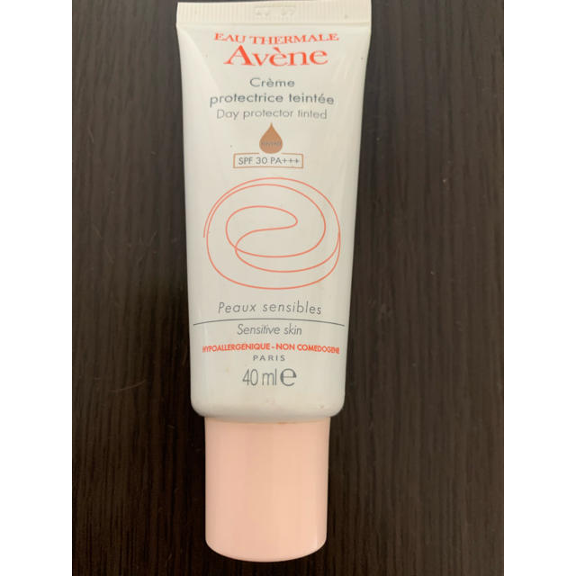 Avene(アベンヌ)のアベンヌ　ファンデーション　敏感肌用 コスメ/美容のベースメイク/化粧品(ファンデーション)の商品写真