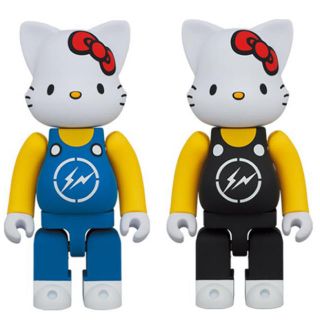 メディコムトイ(MEDICOM TOY)のNY@BRICK 400% THE CONVENI HELLO KITTY(キャラクターグッズ)