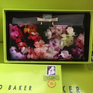 テッドベイカー(TED BAKER)の激レア完売品🎀帰国セール対象商品🎀(財布)