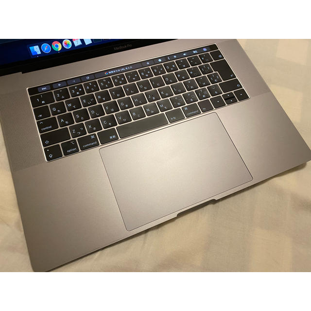 Mac (Apple)(マック)の MacBook Pro 15インチ 2019 MV902J/A スペースグレイ スマホ/家電/カメラのPC/タブレット(ノートPC)の商品写真