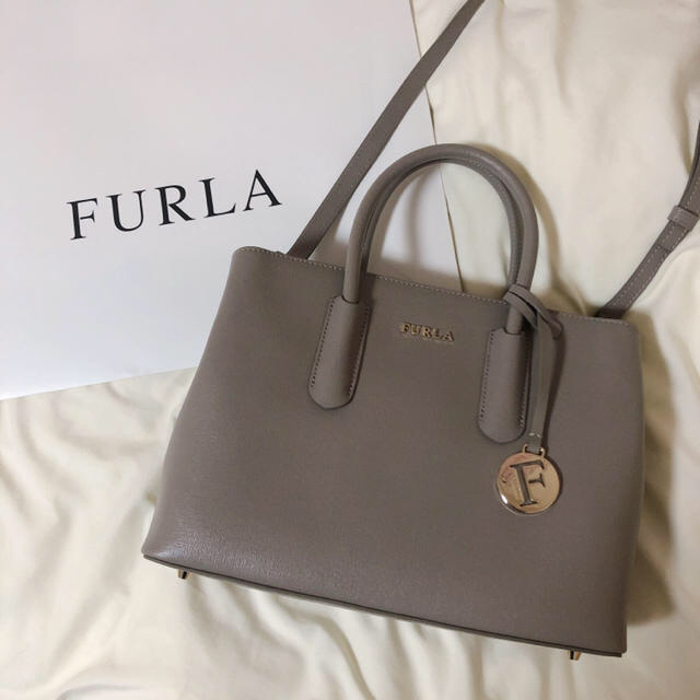 【FURLA】ショルダーバッグ