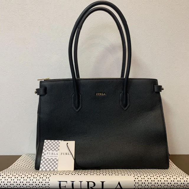 【取り置き中】FURLA(フルラ) トートバッグ PIN ブラック