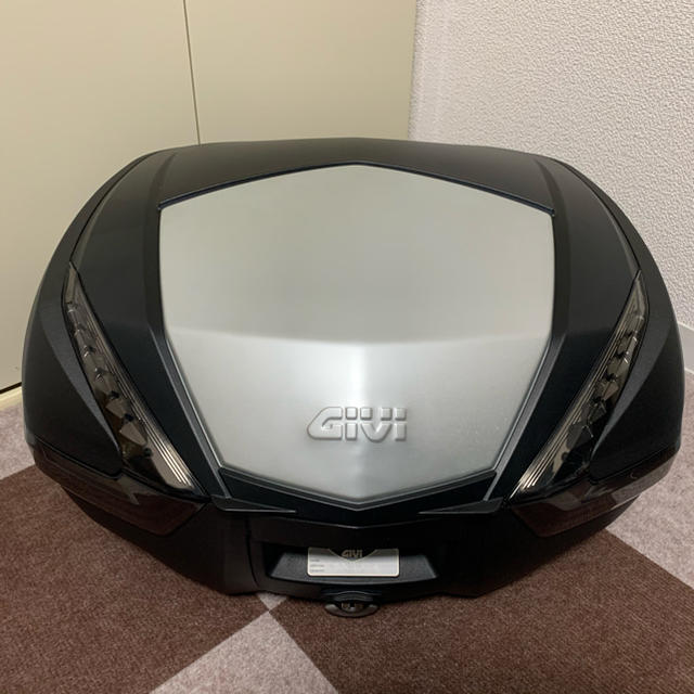 GIVI リアボックス 47L モノキー V47シリーズ