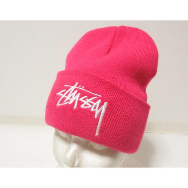 STUSSY(ステューシー)のステューシー　ニット帽 メンズの帽子(ニット帽/ビーニー)の商品写真