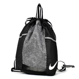 ナイキ(NIKE)のNIKE ナイキ プールバッグ(リュックサック)