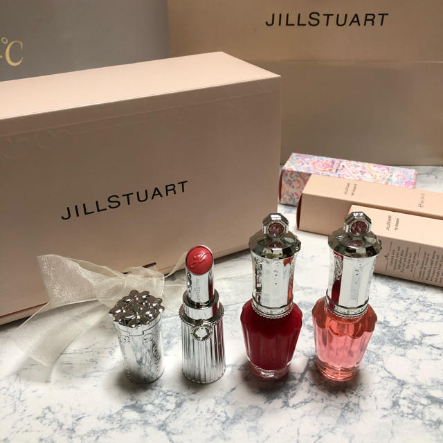 JILLSTUART(ジルスチュアート)の［JILLSTUART］リップとネイルのセット(新品未使用) コスメ/美容のベースメイク/化粧品(口紅)の商品写真