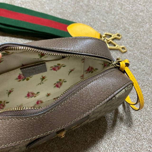 Gucci(グッチ)のgucci スプリーム　バッグ レディースのバッグ(ショルダーバッグ)の商品写真