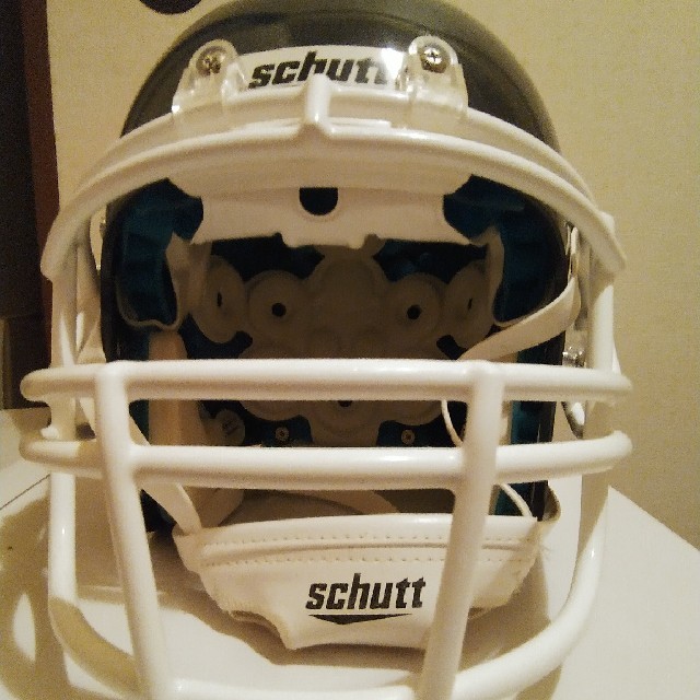 練習用に最適‼️ schutt AiR XPアメフトヘルメット Mサイズ の通販 by ...