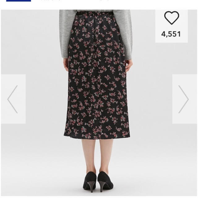 GU(ジーユー)のサテンフレア花柄スカート レディースのスカート(ロングスカート)の商品写真