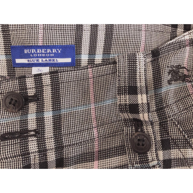 BURBERRY BLUE LABEL(バーバリーブルーレーベル)のBURBERRY BLUE LABEL バーバリー　ノバチェック　ミニ　スカート レディースのスカート(ミニスカート)の商品写真