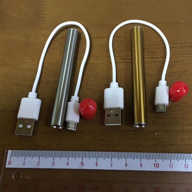 USB 充電 ライター　金色or銀色 メンズのファッション小物(タバコグッズ)の商品写真