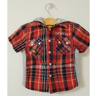 ガッチャ(GOTCHA)のGOTCHA チェック シャツ 半袖 フード 赤 レッド(Tシャツ/カットソー)