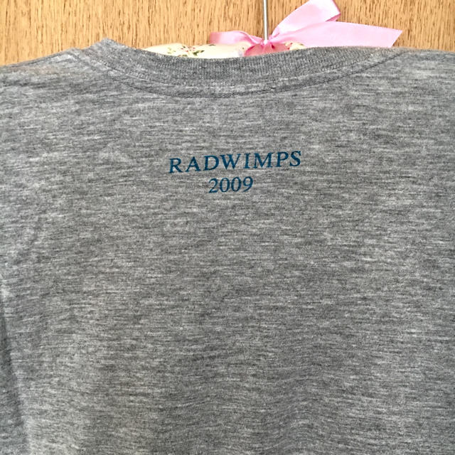 RADWIMPS＊2009バンドTシャツ エンタメ/ホビーのタレントグッズ(ミュージシャン)の商品写真