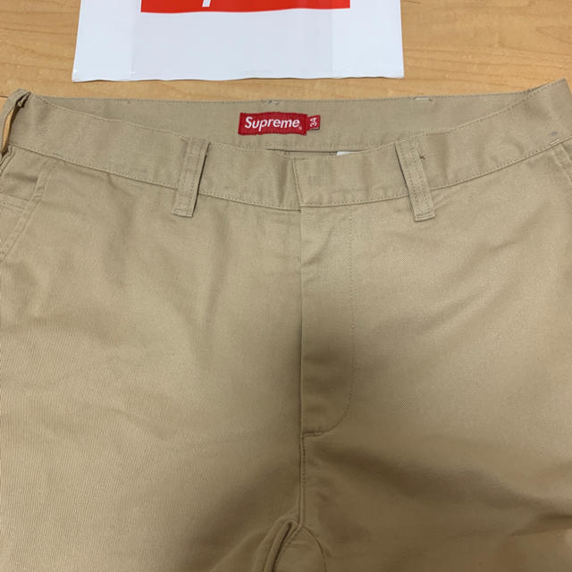 Supreme(シュプリーム)のSUPREME チノパン メンズのパンツ(チノパン)の商品写真