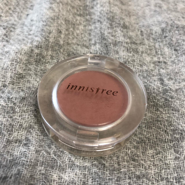 Innisfree(イニスフリー)のイニスフリー　単色　アイシャドウ コスメ/美容のベースメイク/化粧品(アイシャドウ)の商品写真