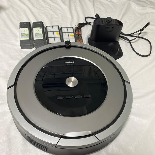 iRobot(アイロボット)のiRobot Roomba 876  スマホ/家電/カメラの生活家電(掃除機)の商品写真