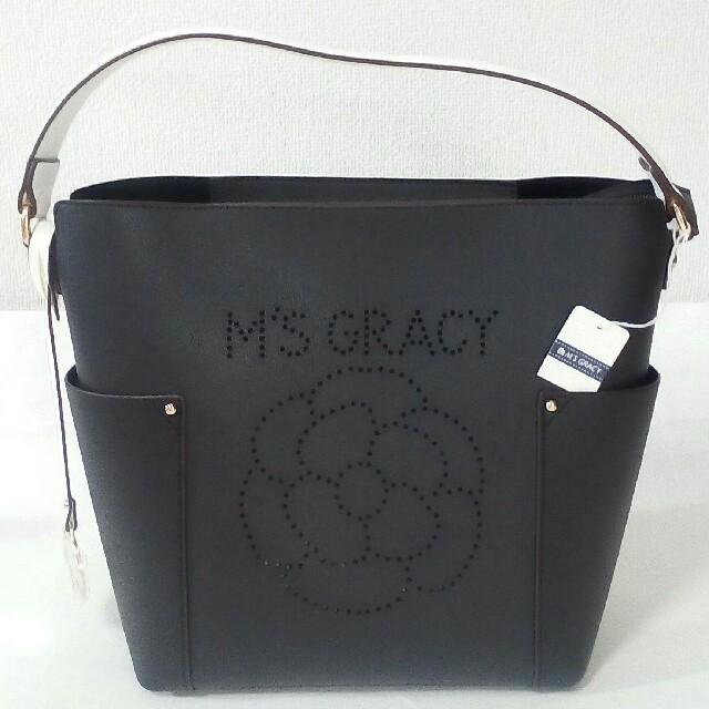 M'S GRACY(エムズグレイシー)のエムズグレイシー　カメリア　ロゴ　バッグ　 レディースのバッグ(ハンドバッグ)の商品写真
