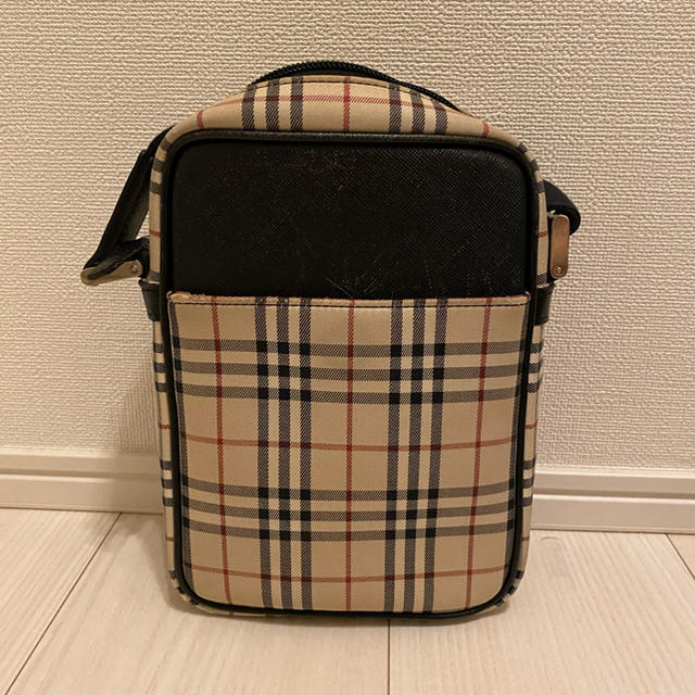 BURBERRY(バーバリー)のBURBERRYショルダーバッグ レディースのバッグ(ショルダーバッグ)の商品写真