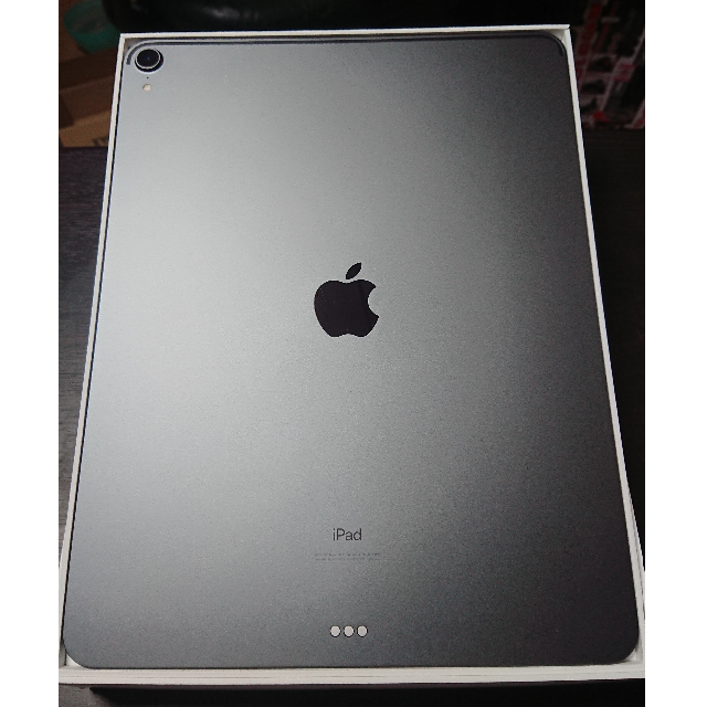 iPad Pro 12.9インチ　第3世代, Wi-Fi, 64GB　ケースあり