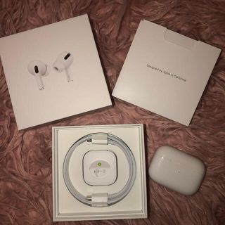 アップル(Apple)のAirPods pro(ヘッドフォン/イヤフォン)