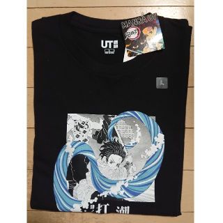 ユニクロ(UNIQLO)の新品未使用 鬼滅の刃 ユニクロ 竈門炭治郎 打ち潮 Tシャツ L(Tシャツ/カットソー(半袖/袖なし))