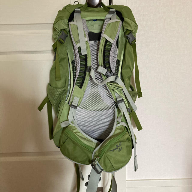 Osprey(オスプレイ)の美品　オスプレイ　シラス 36   OSPREY sirrus リュック　ザック スポーツ/アウトドアのアウトドア(登山用品)の商品写真