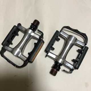 中古FP-988ZU ペダル フラットペダル クロスバイク•MTB•ロードバイク(パーツ)