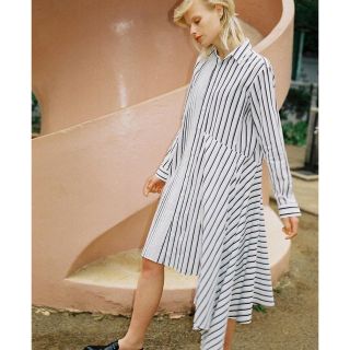 トーガ(TOGA)のsoduk pleated dance long shirts dress(シャツ/ブラウス(長袖/七分))