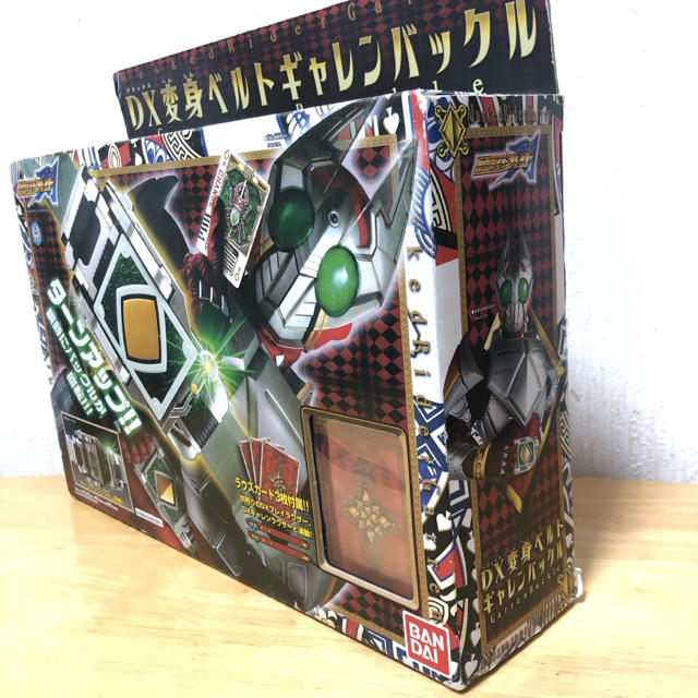 BANDAI(バンダイ)の新品・未開封品！　仮面ライダーブレイド　 DX変身ベルト　ギャレンバックル エンタメ/ホビーのフィギュア(特撮)の商品写真