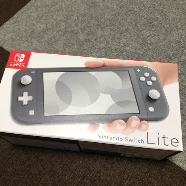 Nintendo Switchライト　グレー