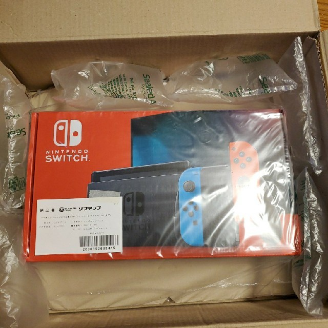 Nintendo Switch(ニンテンドースイッチ)のNintendo Switch ニンテンドースイッチ本体  エンタメ/ホビーのゲームソフト/ゲーム機本体(家庭用ゲーム機本体)の商品写真