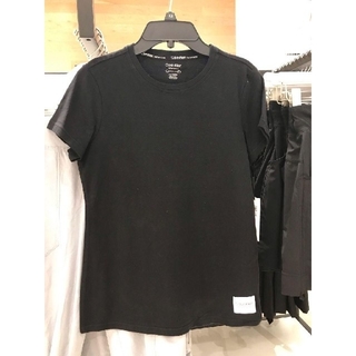 カルバンクライン(Calvin Klein)の新品　calvinklein★ロゴ入りＴシャツ(Tシャツ(半袖/袖なし))