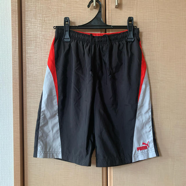 PUMA(プーマ)のプーマ　海水パンツ　150センチ キッズ/ベビー/マタニティのキッズ服男の子用(90cm~)(水着)の商品写真