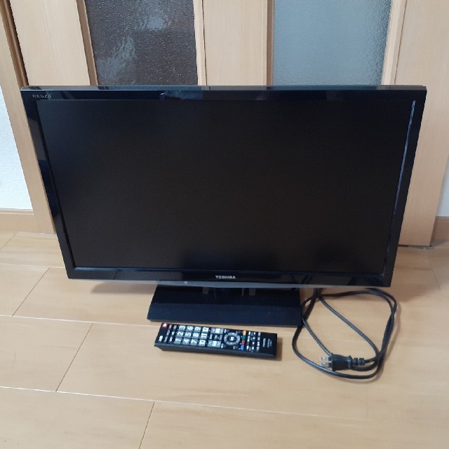 東芝(トウシバ)のREGZA　24インチテレビ スマホ/家電/カメラのテレビ/映像機器(テレビ)の商品写真