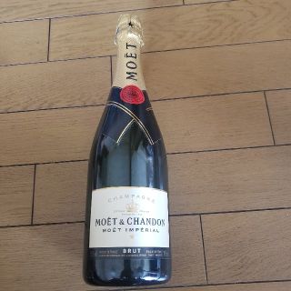 モエエシャンドン(MOËT & CHANDON)のMOET & CHANDON  750ml (シャンパン/スパークリングワイン)