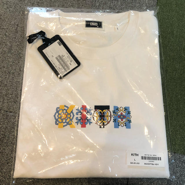 早い者勝ち KITH TOKYO Tile Tシャツ Lサイズ 白 ホワイト